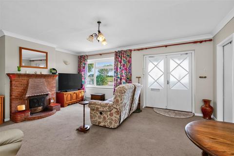 4 bedroom detached bungalow for sale, Ostend Road, Walcott NR12