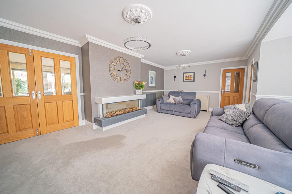 House in Solihull, Sharmans Cross - View 3
