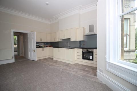 2 bedroom apartment to rent, Upper Oldfield Park, Oldfield Park