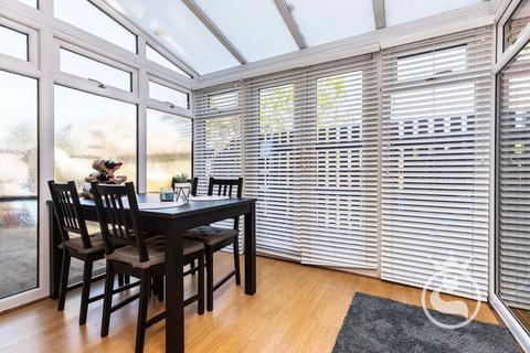 2 bedroom end of terrace house for sale, Vallis Close, Poole BH15