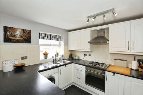 2 bedroom flat for sale, Wrenbury Drive, Northwich