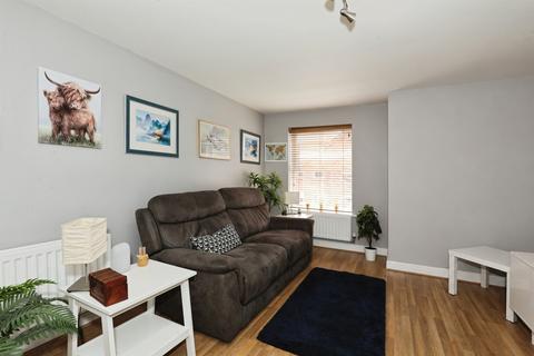 2 bedroom flat for sale, Wrenbury Drive, Northwich