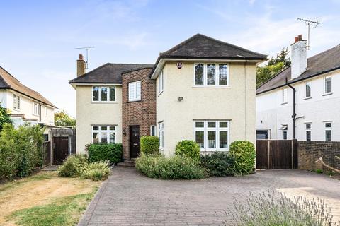 5 bedroom detached house for sale, Watling Knoll, Radlett, WD7