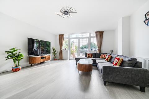 5 bedroom detached house for sale, Watling Knoll, Radlett, WD7