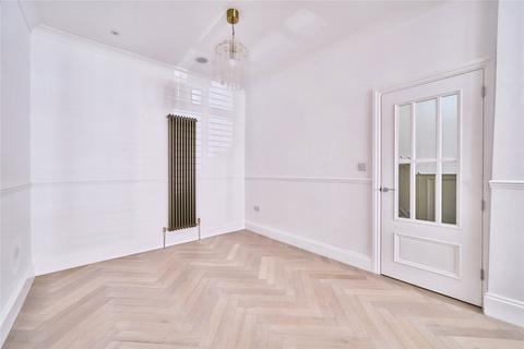 undefined, Leasowes Road, London, E10