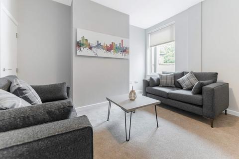 2 bedroom house to rent, Brailsford Road Fallowfield, Manchester M14