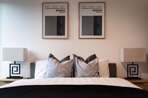 2 bedroom flat to rent, at Property Sense, Apartment 7005, New Baillie Street OL16