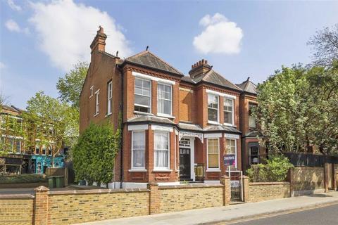 1 bedroom flat to rent, Sandycombe Road, Richmond TW9