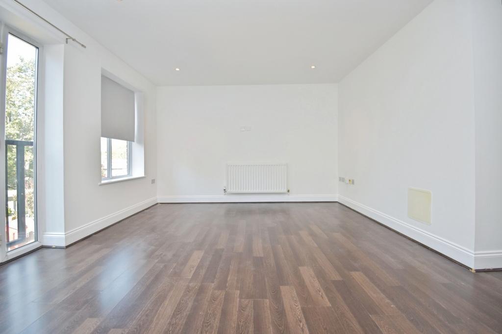 Apartment in Bromley - View 4