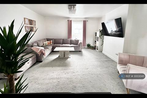 2 bedroom flat to rent, Lower Tweedale Street, Rochdale, OL11