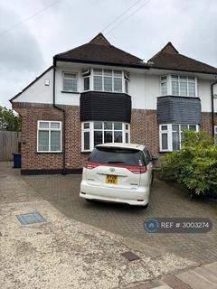 undefined, Warwick Avenue, Edgware, HA8