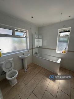 undefined, Warwick Avenue, Edgware, HA8