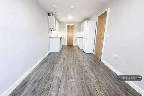 2 bedroom flat to rent, Gloucester Road, Bristol, BS7