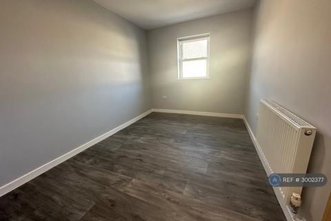 2 bedroom flat to rent, Gloucester Road, Bristol, BS7