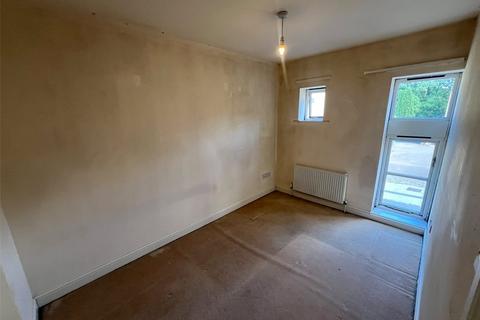 2 bedroom apartment for sale, Olivia Court, Chester Road, Boothtown, Halifax, HX3