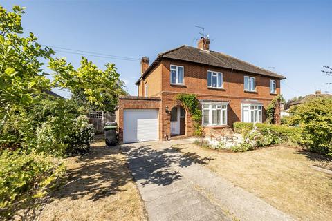 3 bedroom semi-detached house for sale, Eastleigh Close, Devizes, SN10