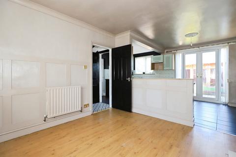 2 bedroom semi-detached house for sale, Baylis Avenue, Ashmore Park, Wolverhampton