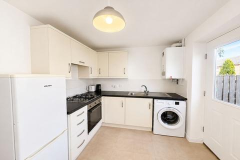 2 bedroom semi-detached house to rent, Metcombe Way, Beswick, Manchester, M11