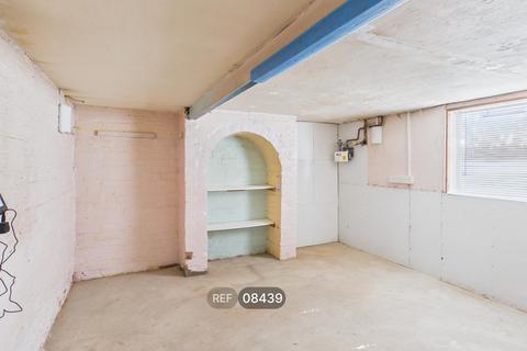 2 bedroom semi-detached house to rent, Waterloo Road, Ipswich, IP1 2NY