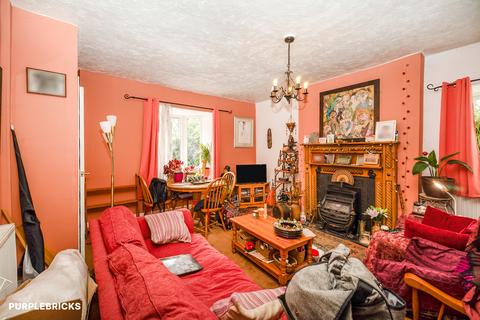 2 bedroom terraced bungalow for sale, Low Green, Bradford, BD7