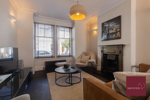 3 bedroom house to rent, Seymour Gardens, Twickenham TW1