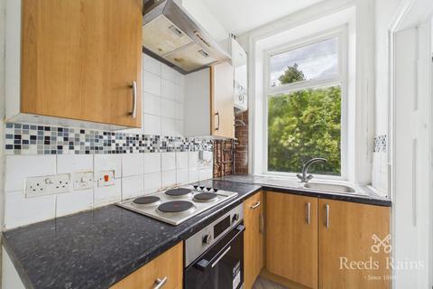 2 bedroom terraced house to rent, Corby Street, Huddersfield HD2