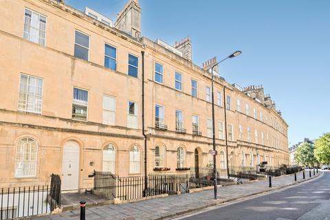 3 bedroom maisonette to rent, Henrietta Street, Bath