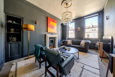 3 bedroom maisonette to rent, Henrietta Street, Bath