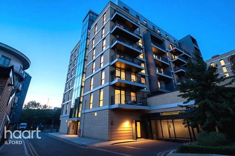 2 bedroom flat for sale, Roden Street, Ilford