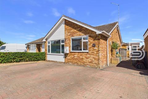 2 bedroom semi-detached bungalow for sale, Brackendale Drive, Rugby CV23
