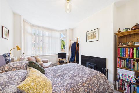 2 bedroom bungalow for sale, Malcolm Drive, Northamptonshire NN5