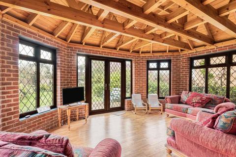 5 bedroom detached house for sale, Larkhill, Wantage, Oxfordshire, OX12 8HA