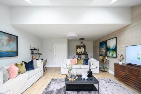 3 bedroom end of terrace house for sale, The Orchards, Leighwood Fields, GU6