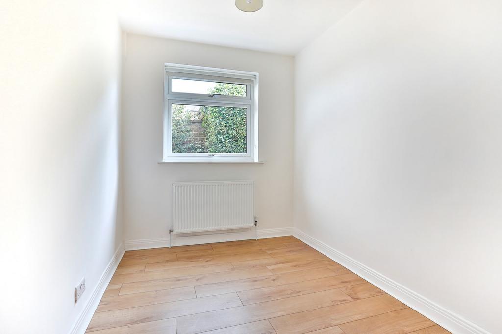 Apartment in Hove - View 5