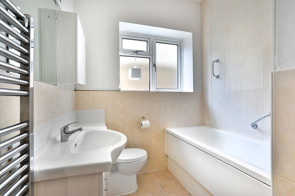 Apartment in Hove - More