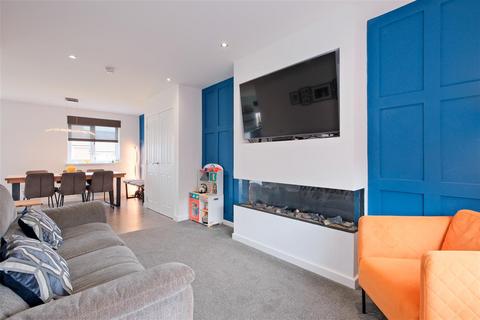 5 bedroom detached house for sale, Banavie Terrace, Hamilton