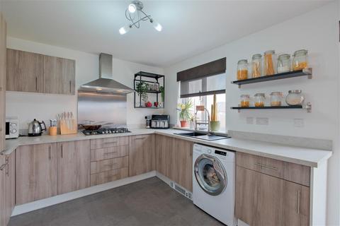 5 bedroom detached house for sale, Banavie Terrace, Hamilton