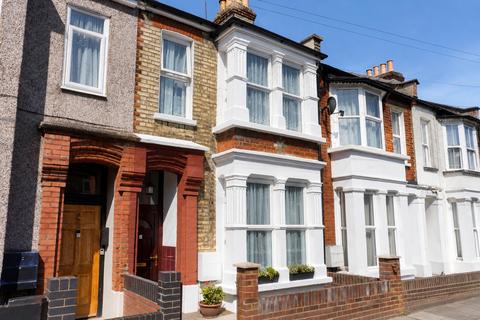 Holly Road, Enfield, EN3