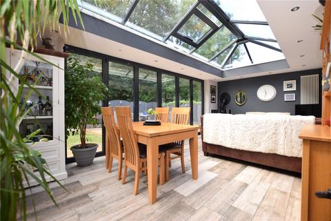 5 bedroom detached house for sale, Templegate Avenue, Leeds, West Yorkshire