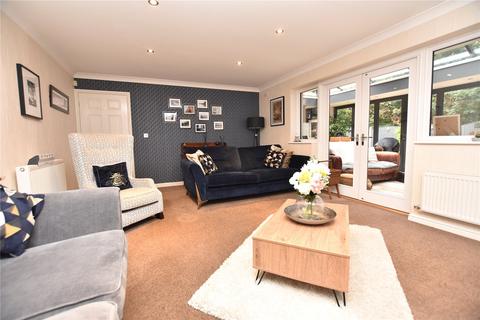 5 bedroom detached house for sale, Templegate Avenue, Leeds, West Yorkshire