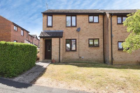 1 bedroom maisonette for sale, Highgrove Close, Calne