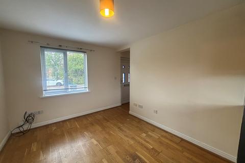 1 bedroom maisonette for sale, Highgrove Close, Calne