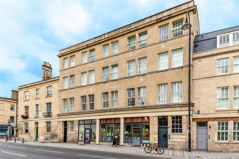 Studio to rent, Long Acre, Bath BA1
