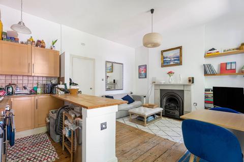 1 bedroom apartment to rent, Pentonville Road, London, N1