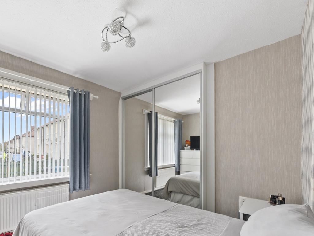 Apartment in City of Glasgow - View 5