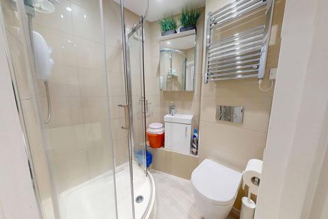 1 bedroom maisonette to rent, Woodside Road, London SE25