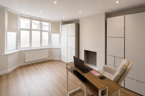 undefined, St Anselms Road, Hayes, Greater London, UB3
