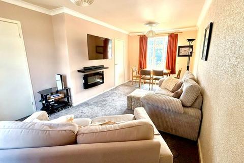 2 bedroom house to rent, Reney Drive, Sheffield, S8
