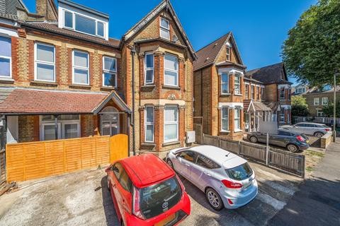 1 bedroom flat for sale, Hammelton Road, Bromley, BR1