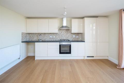 undefined, Orchard Road, Twickenham TW8